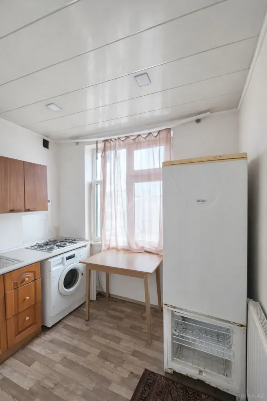 Satılır 1 otaqlı mənzil 30 m²