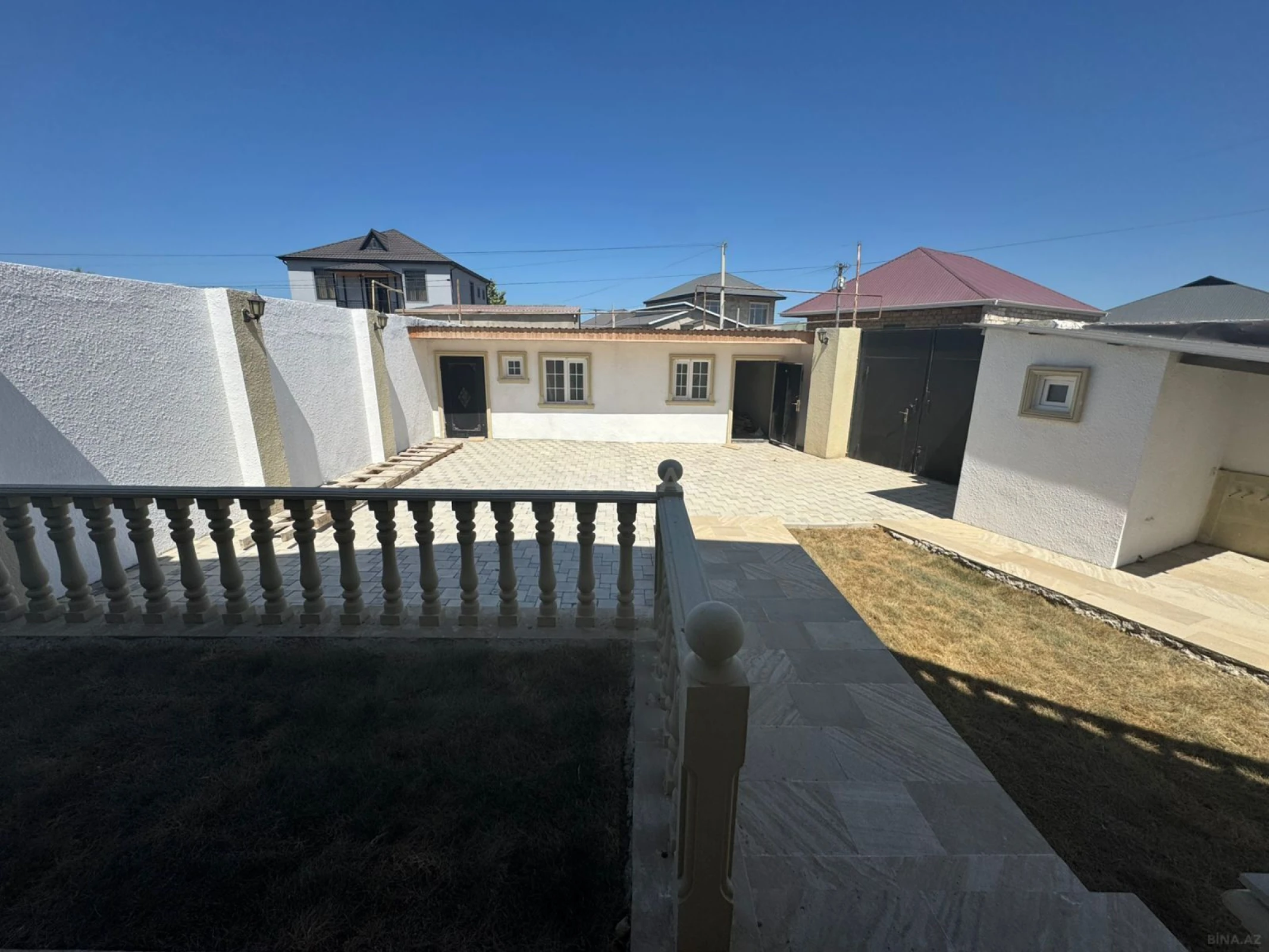 Satılır 4 otaqlı həyət evi 150 m²