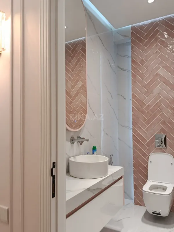 Satılır 3 otaqlı mənzil 155 m²