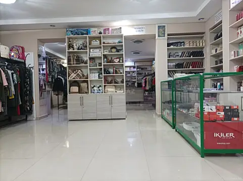 Satılır obyekt 260 m²