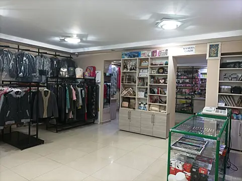 Satılır obyekt 260 m²