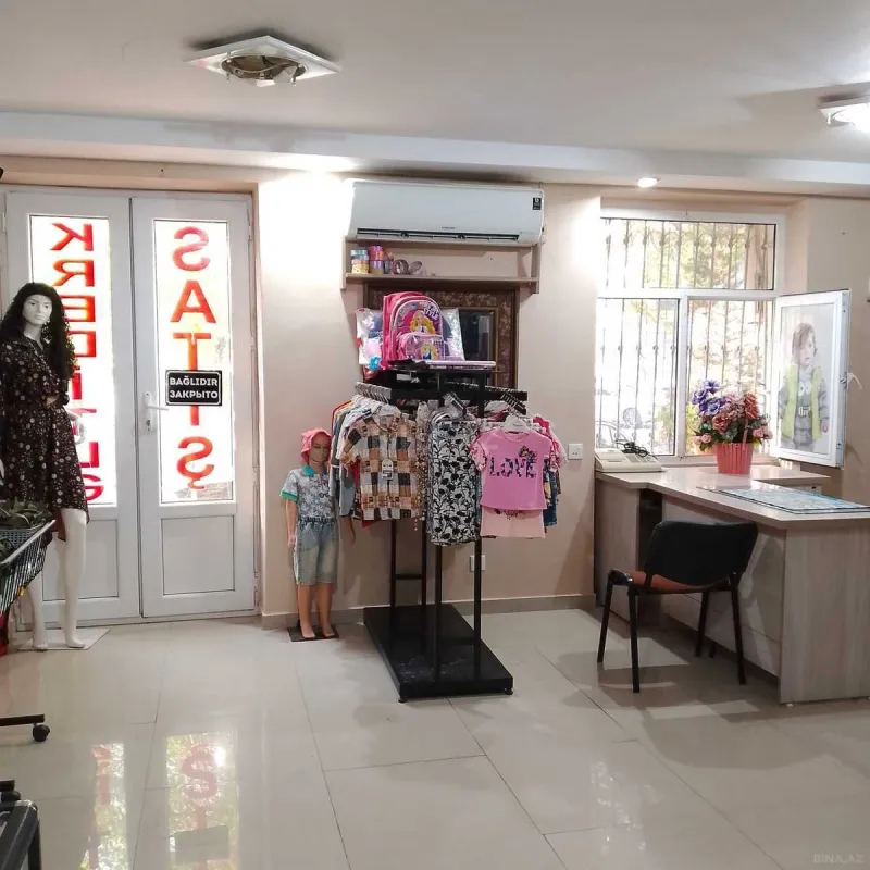 Satılır obyekt 260 m²