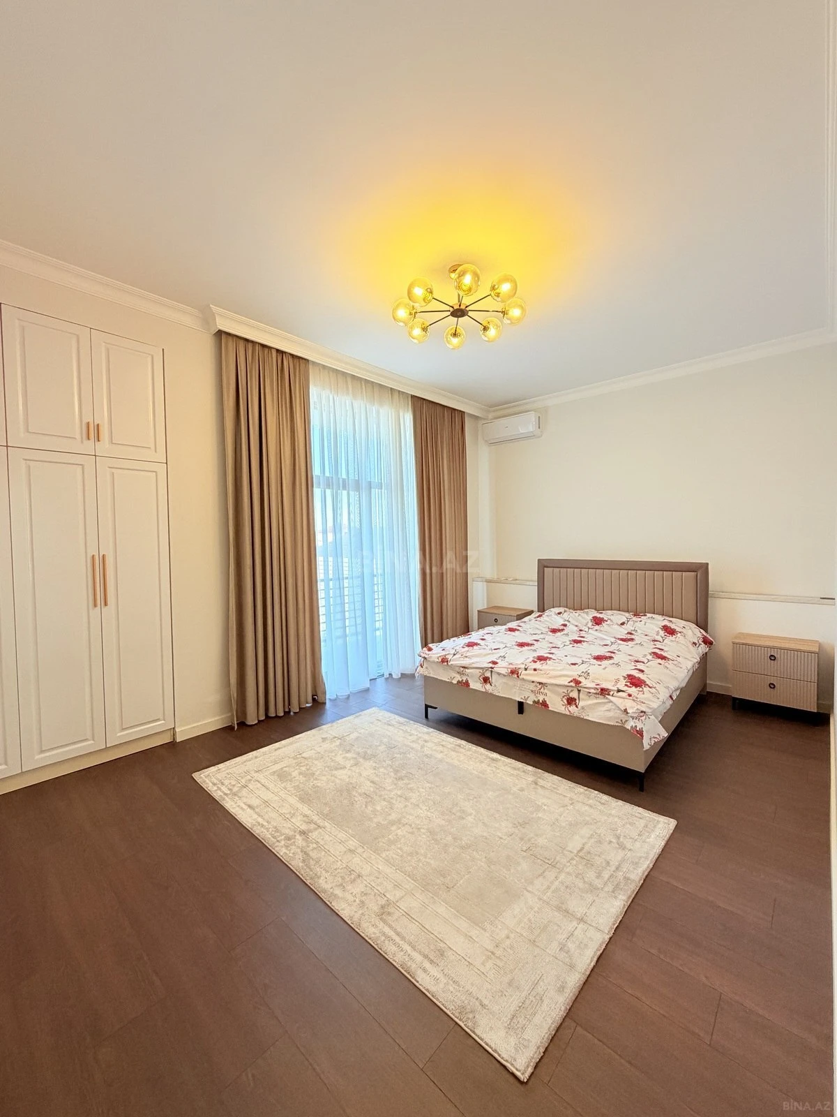Kirayə verilir 4 otaqlı həyət evi 220 m²