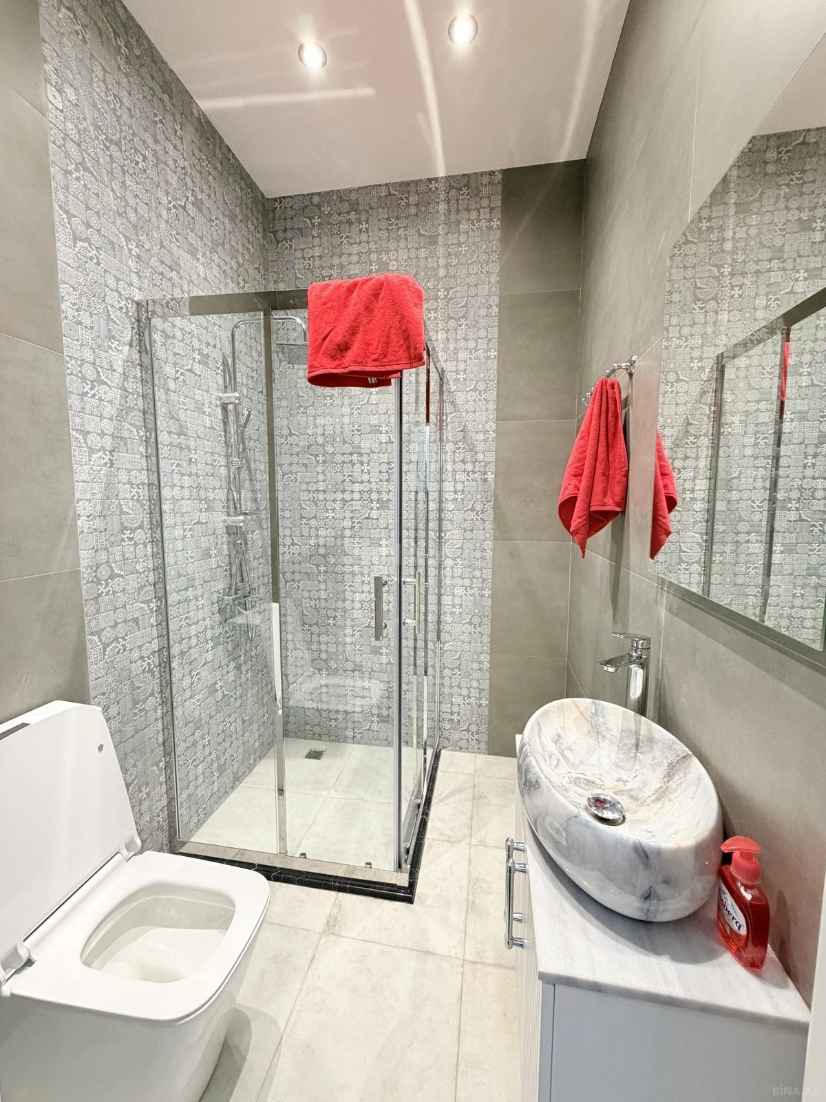 Kirayə verilir 4 otaqlı həyət evi 220 m²