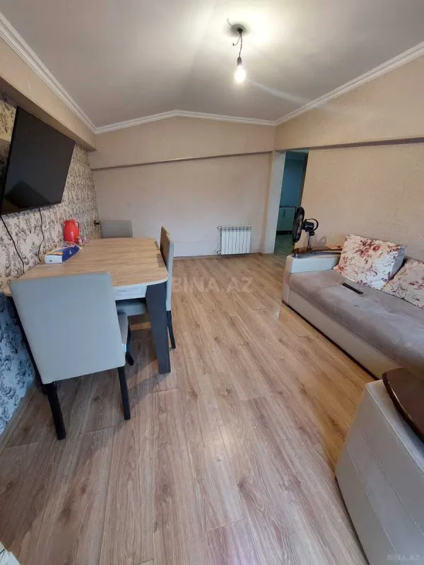 Satılır 3 otaqlı mənzil 75 m²