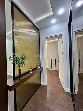 Satılır 3 otaqlı mənzil 108 m²