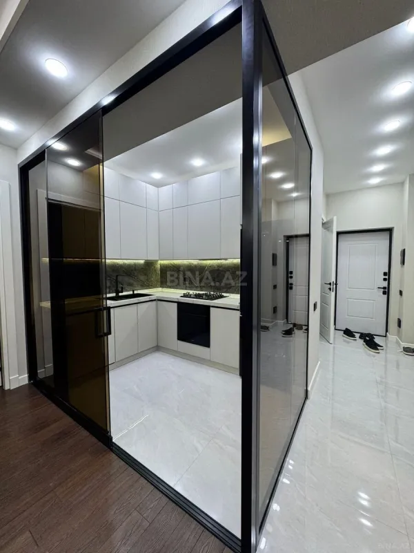 Satılır 3 otaqlı mənzil 108 m²