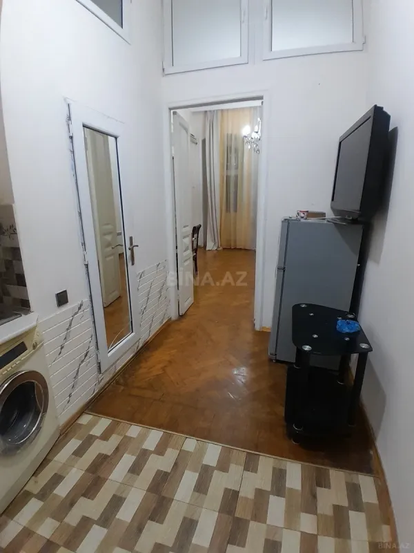 Satılır 2 otaqlı mənzil 60 m²