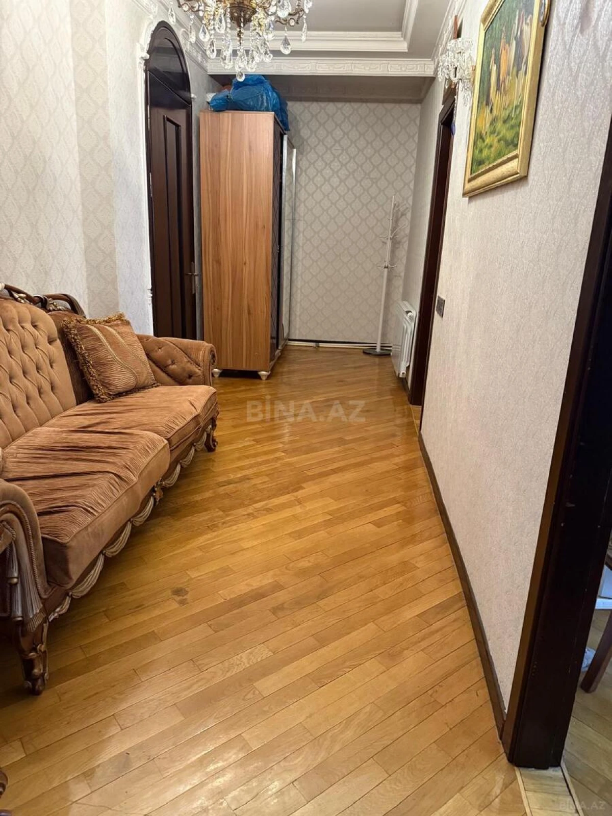Satılır 3 otaqlı mənzil 105 m²
