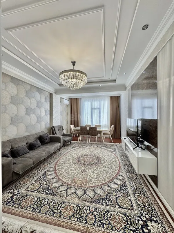 Satılır 3 otaqlı mənzil 117 m²