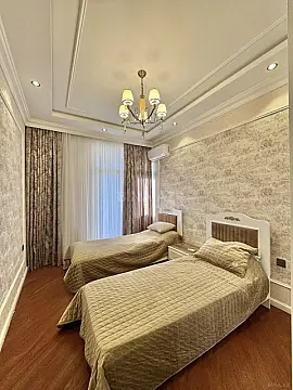 Satılır 3 otaqlı mənzil 117 m²