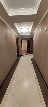 Kirayə verilir 4 otaqlı mənzil 210 m²