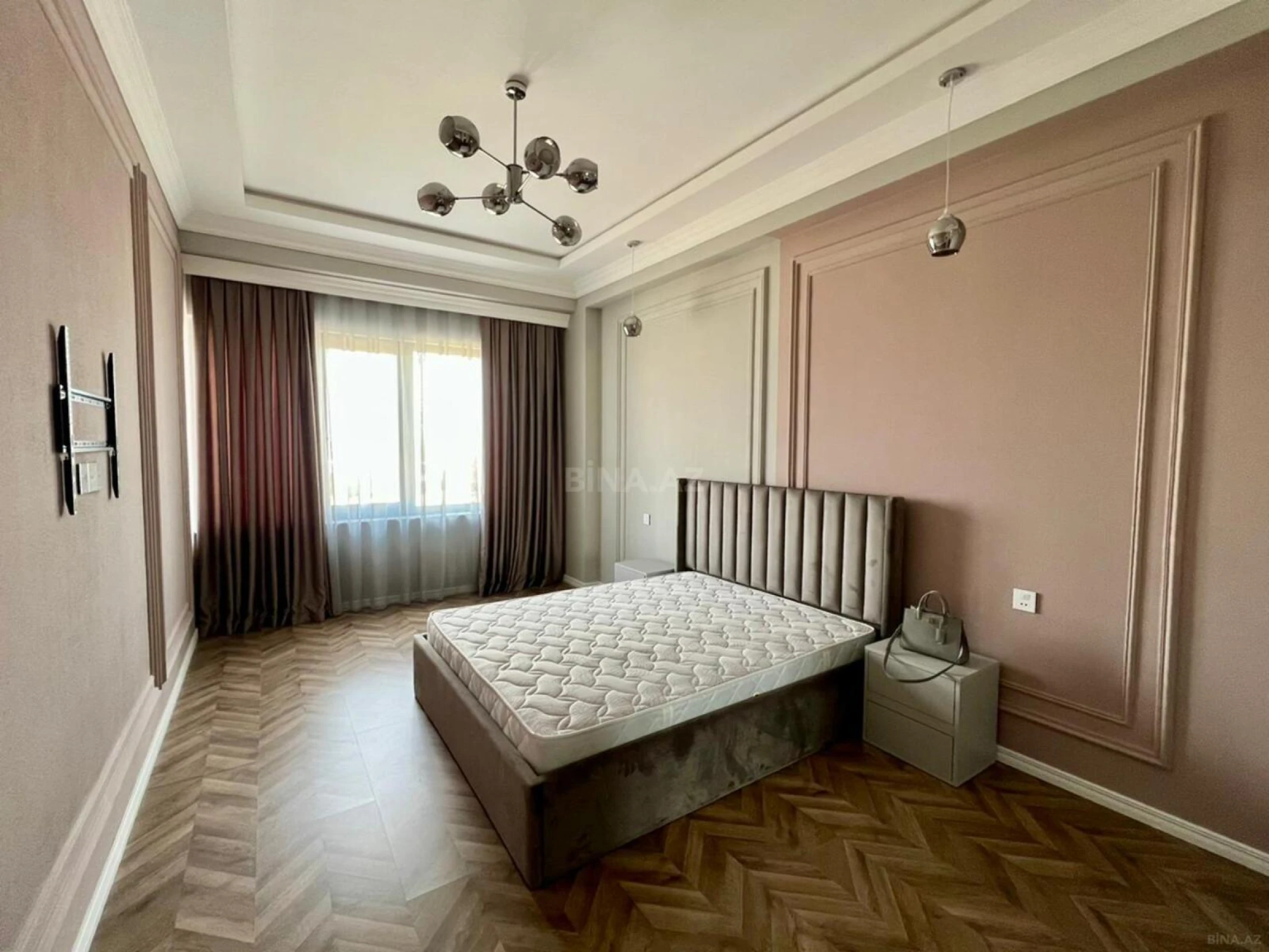 Kirayə verilir 3 otaqlı mənzil 106 m²