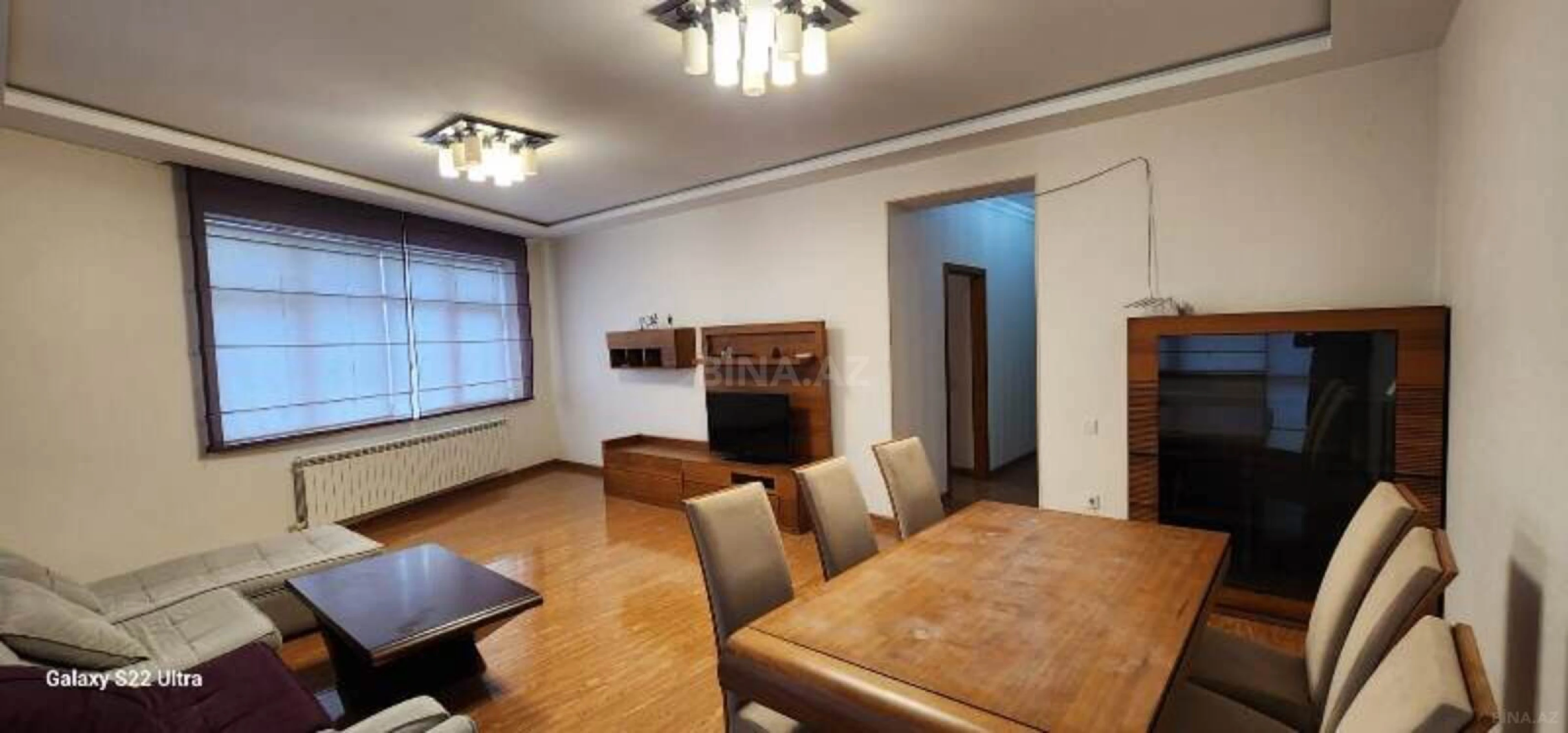Satılır 3 otaqlı mənzil 137 m²
