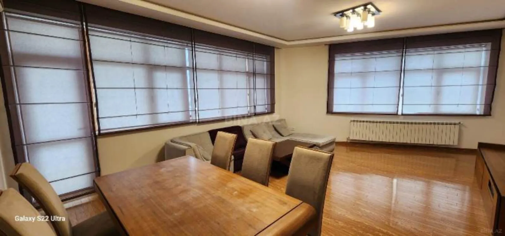 Satılır 3 otaqlı mənzil 137 m²