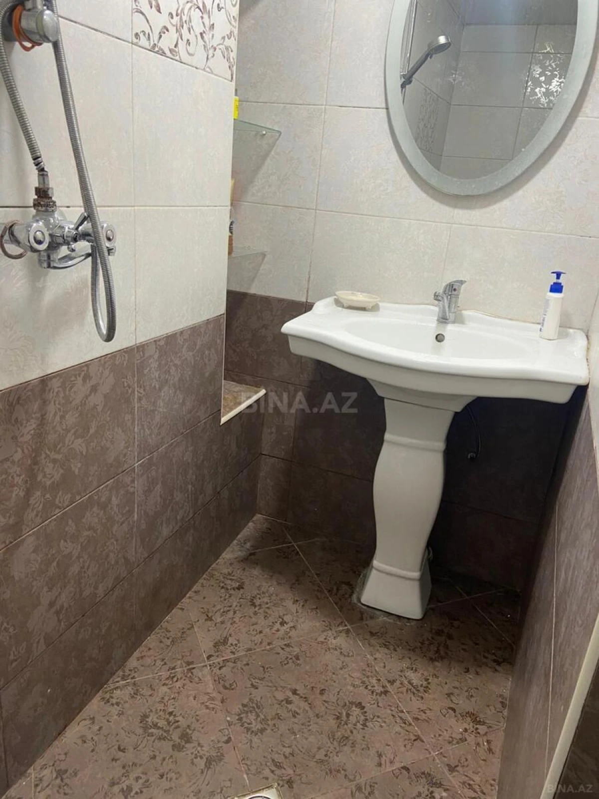 Kirayə verilir 3 otaqlı mənzil 50 m²