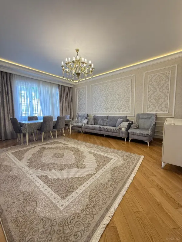 Kirayə verilir 3 otaqlı mənzil 135 m²