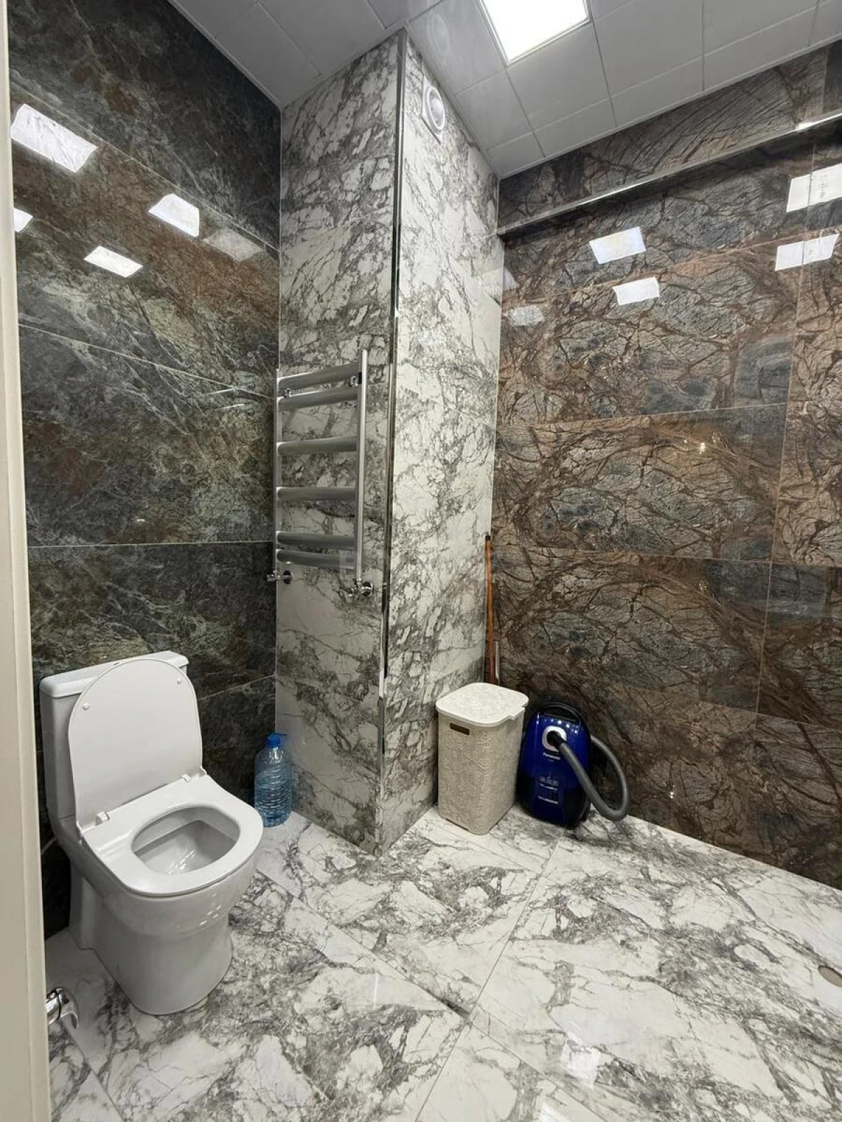 Kirayə verilir 3 otaqlı mənzil 135 m²
