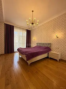 Kirayə verilir 3 otaqlı mənzil 135 m²