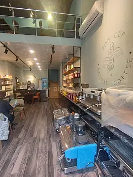 Satılır obyekt 80 m²