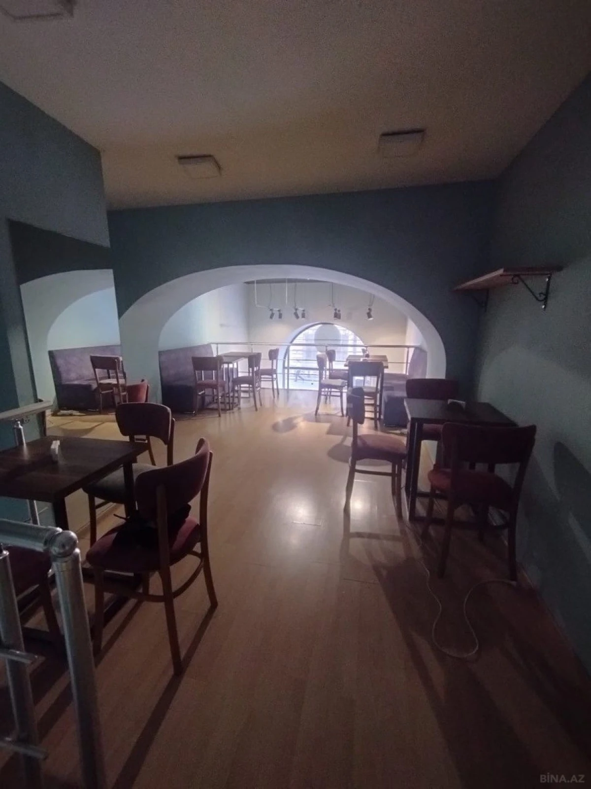 Satılır obyekt 80 m²