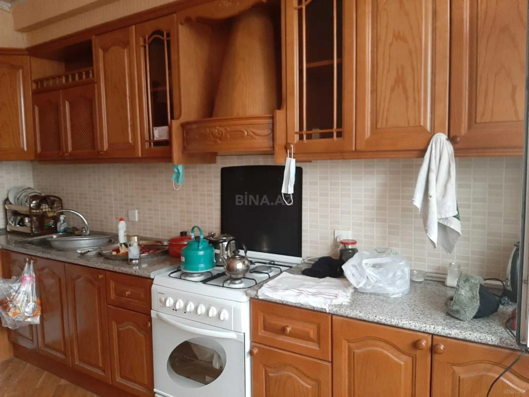 Kirayə verilir 4 otaqlı mənzil 150 m²
