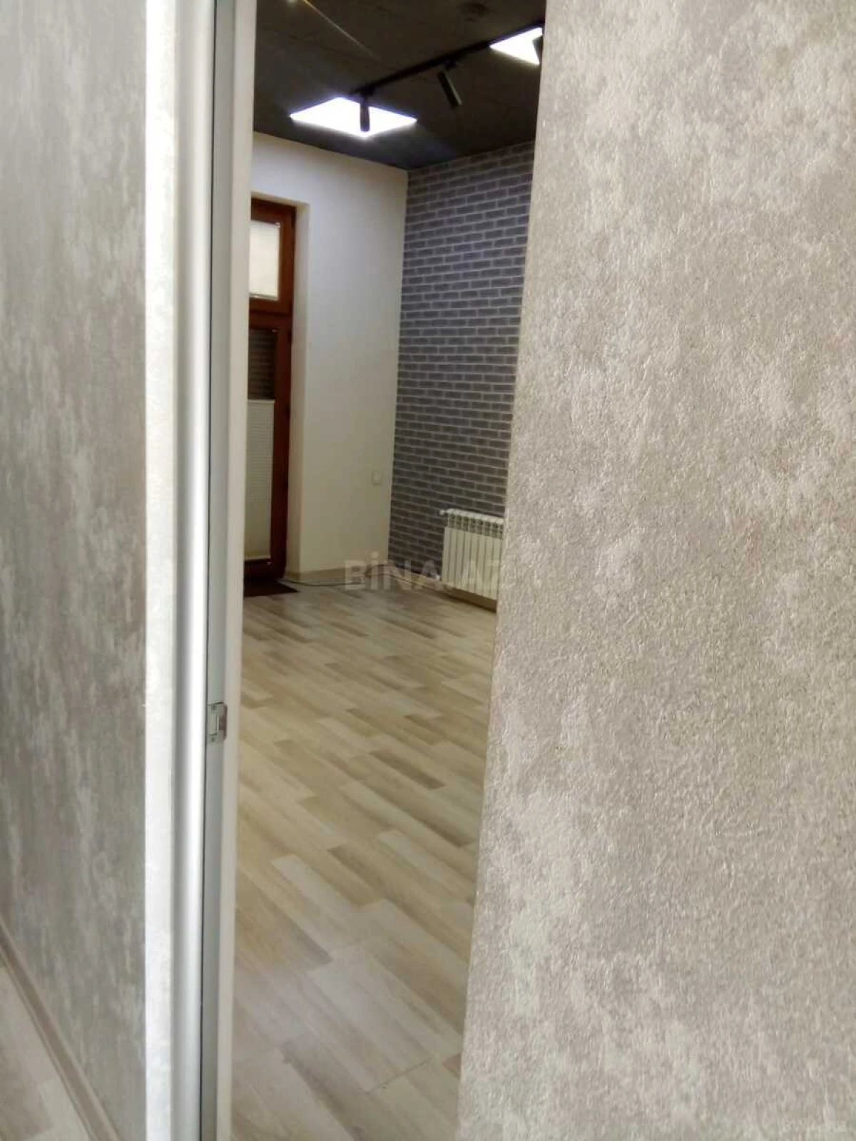 Kirayə verilir 4 otaqlı ofis 110 m²