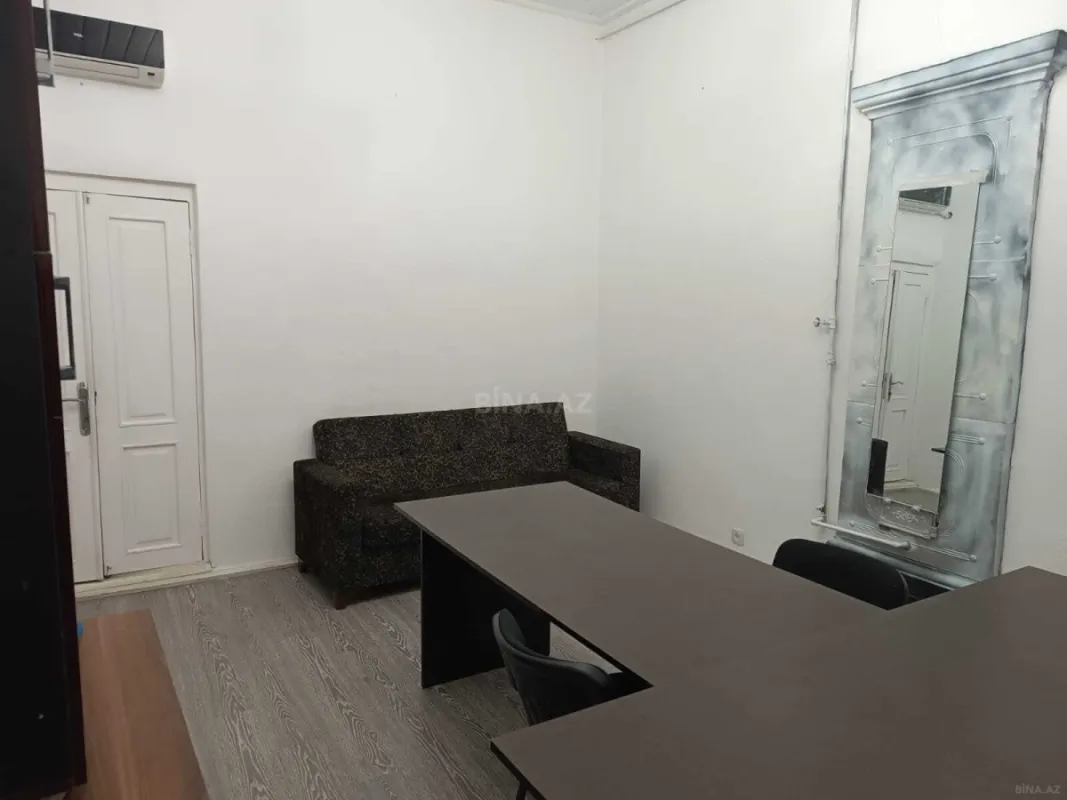 Kirayə verilir 3 otaqlı ofis 70 m²