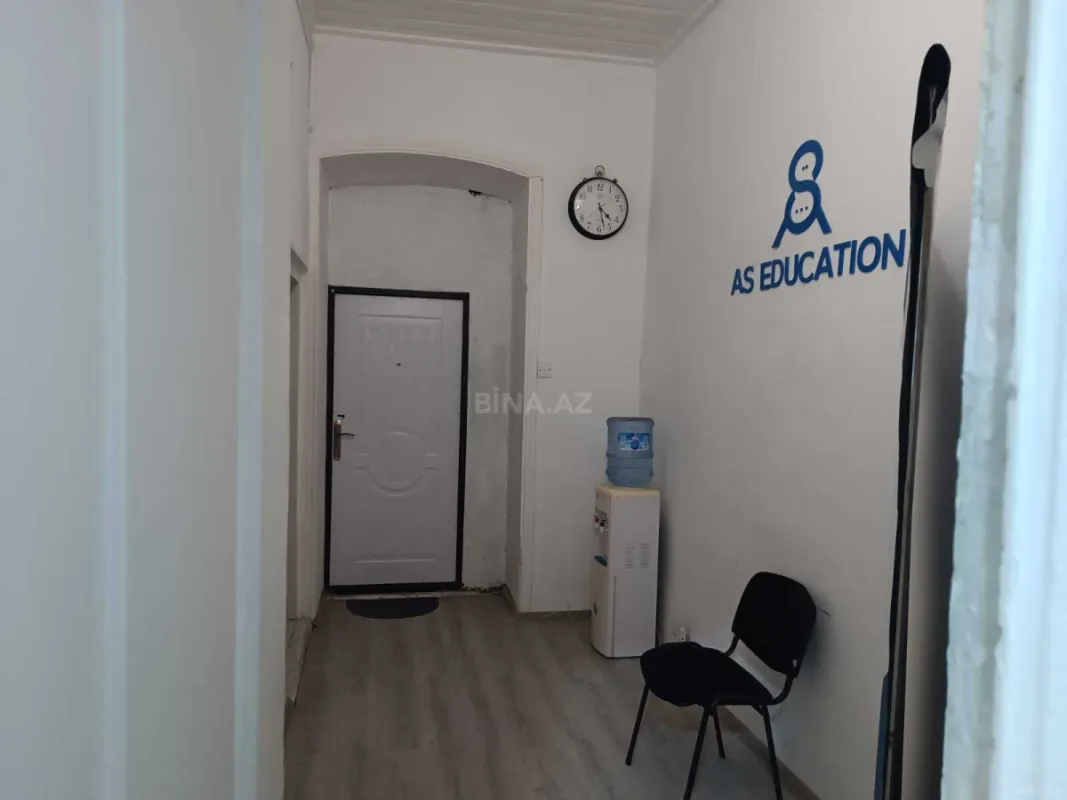 Kirayə verilir 3 otaqlı ofis 70 m²