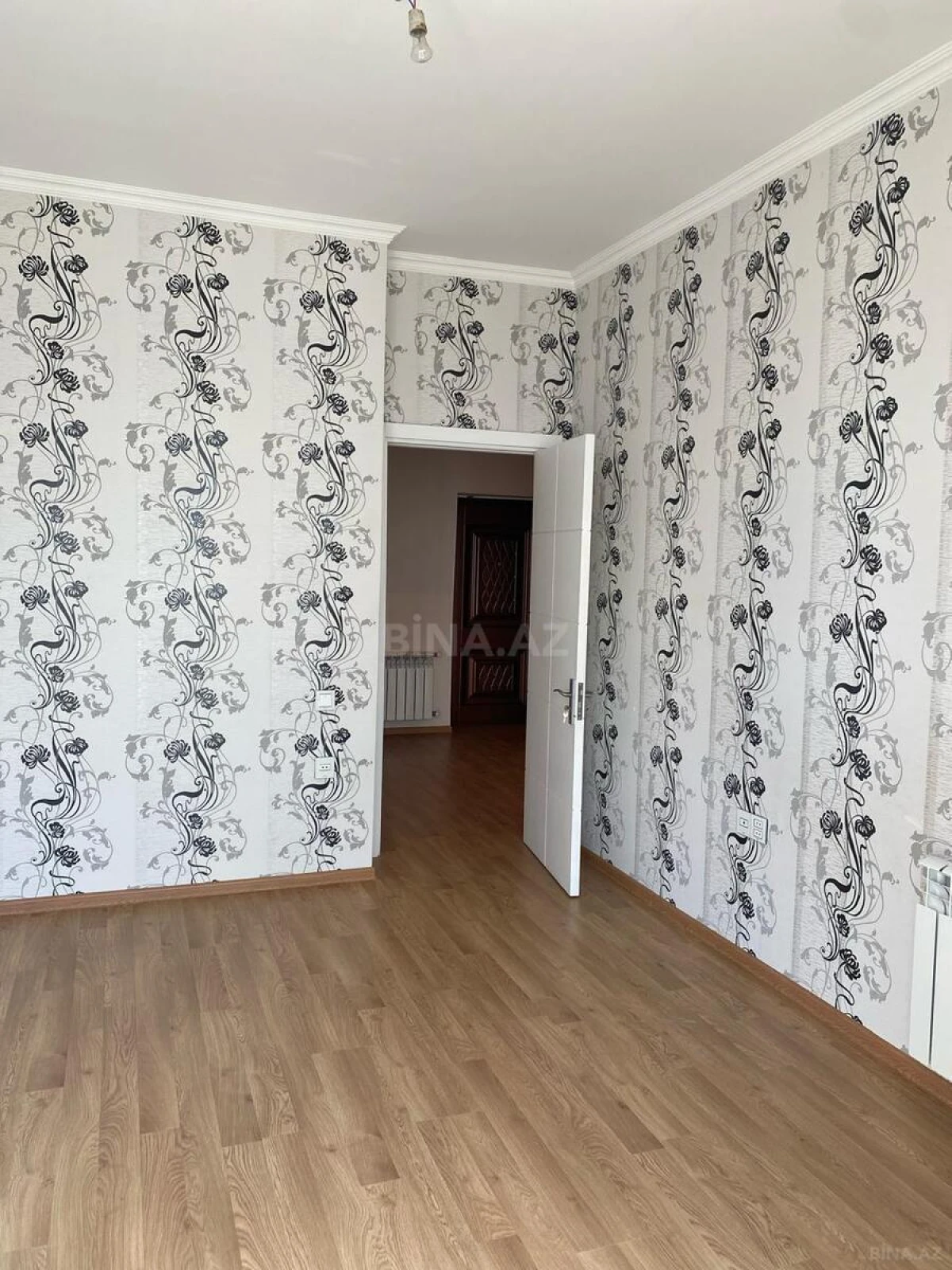 Kirayə verilir 3 otaqlı ofis 70 m²