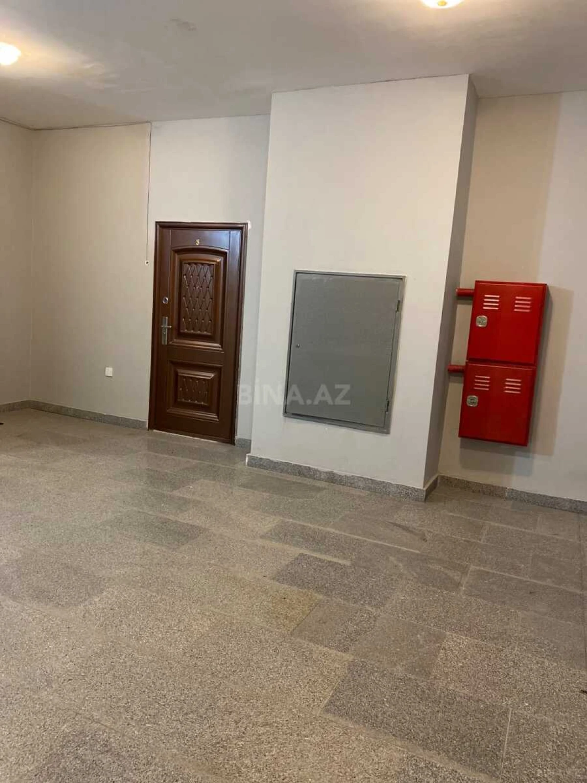 Kirayə verilir 3 otaqlı ofis 70 m²
