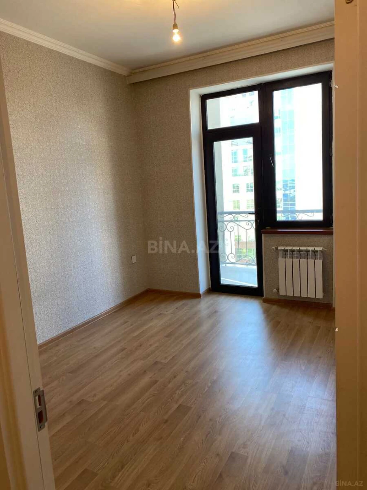 Kirayə verilir 3 otaqlı ofis 70 m²