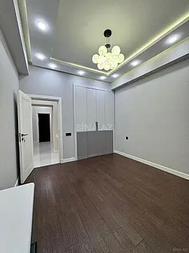 Satılır 3 otaqlı mənzil 173 m²