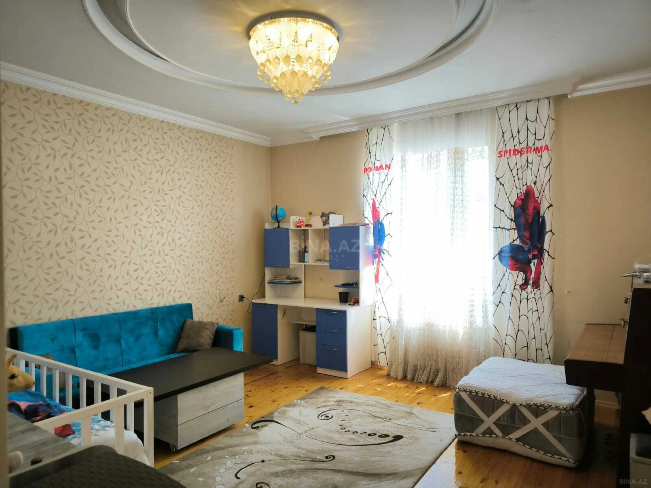 Satılır 5 otaqlı həyət evi 200 m²
