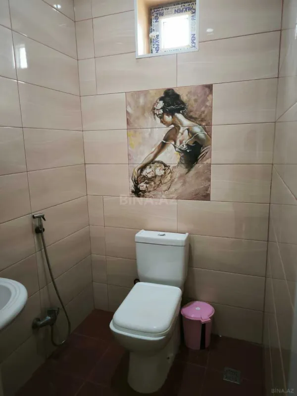 Satılır 5 otaqlı həyət evi 200 m²