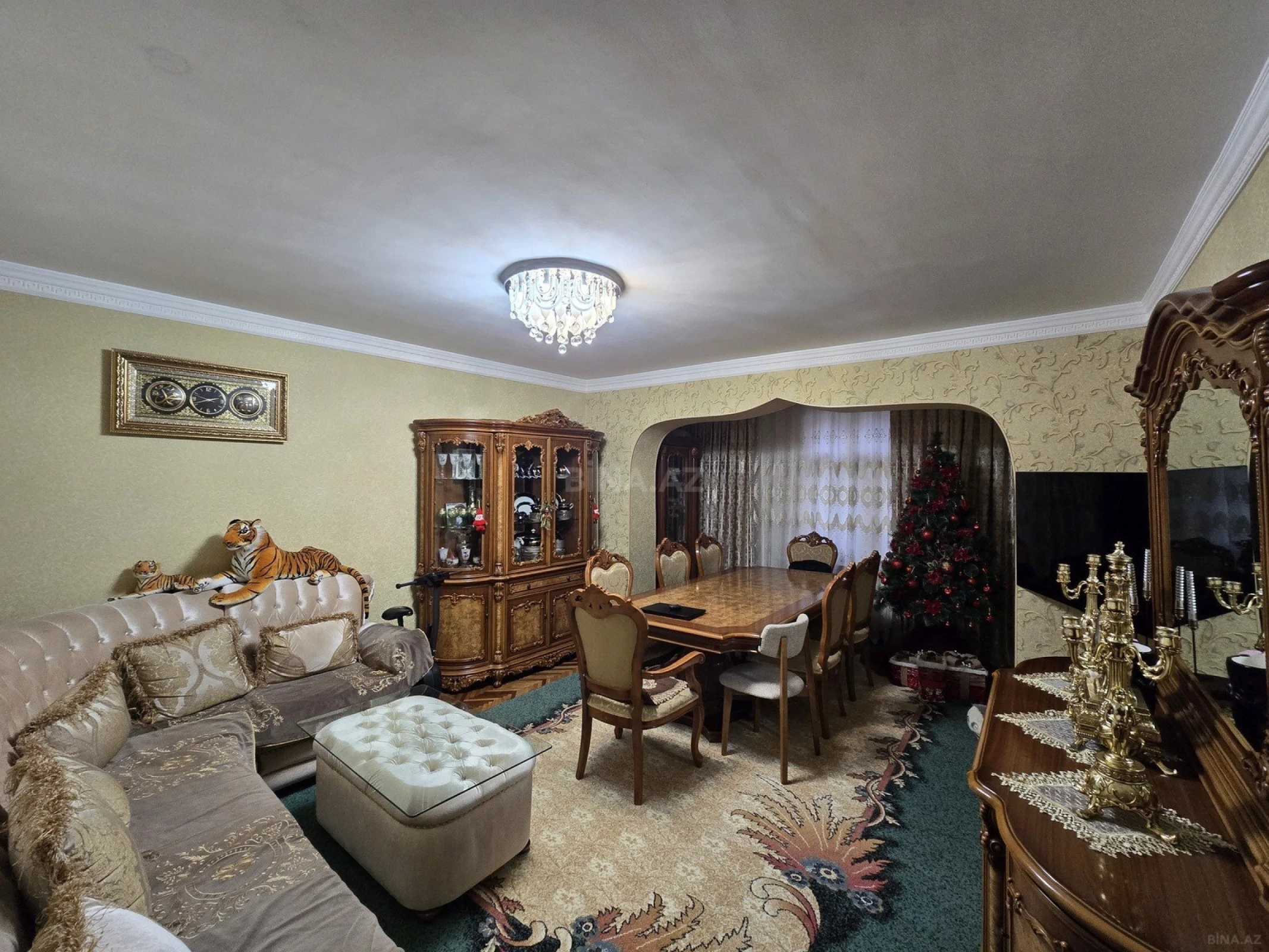 Satılır 4 otaqlı mənzil 110 m²