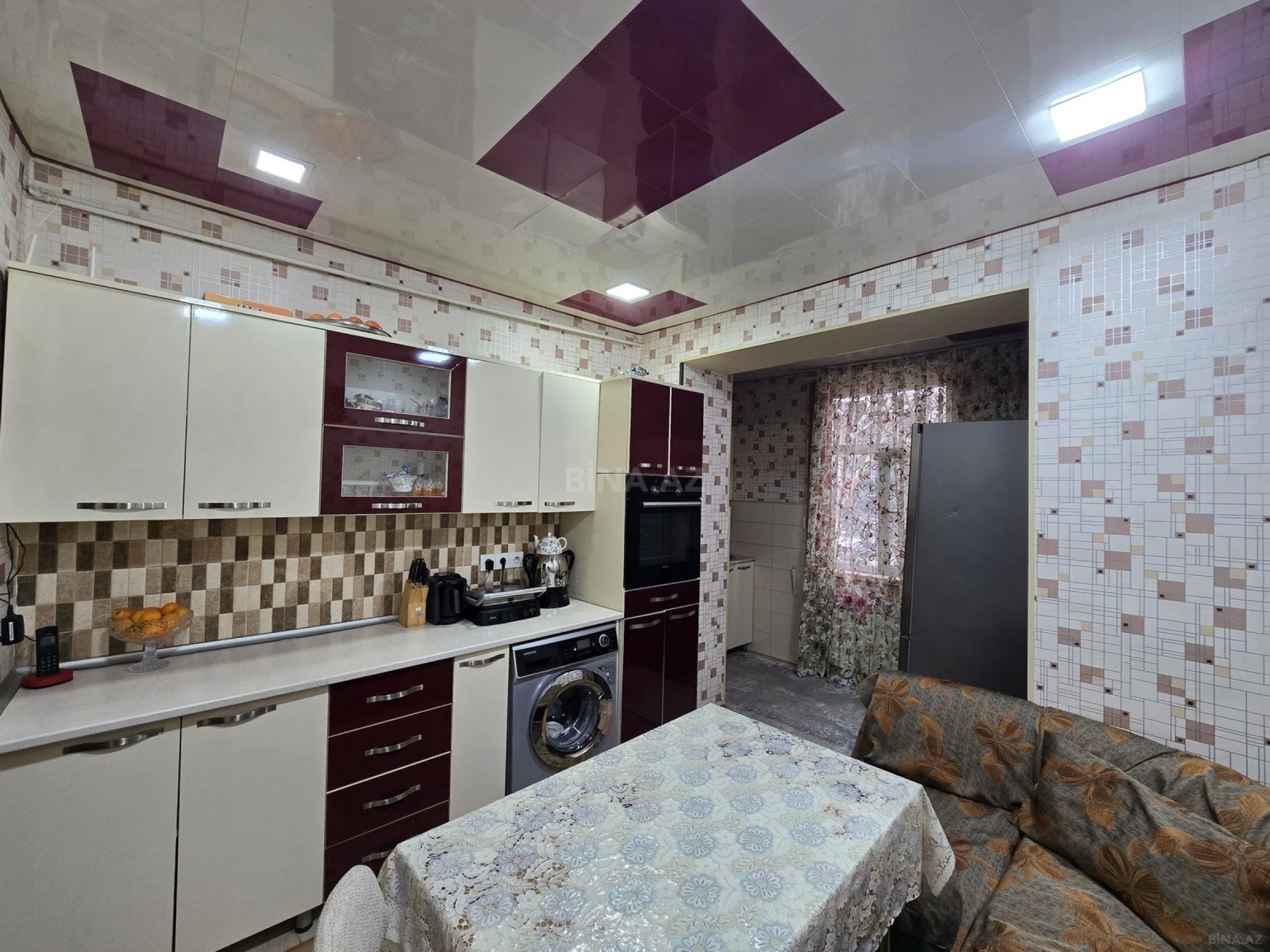 Satılır 4 otaqlı mənzil 110 m²