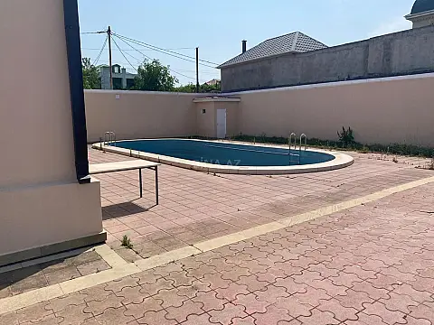 Satılır 4 otaqlı həyət evi 135 m²