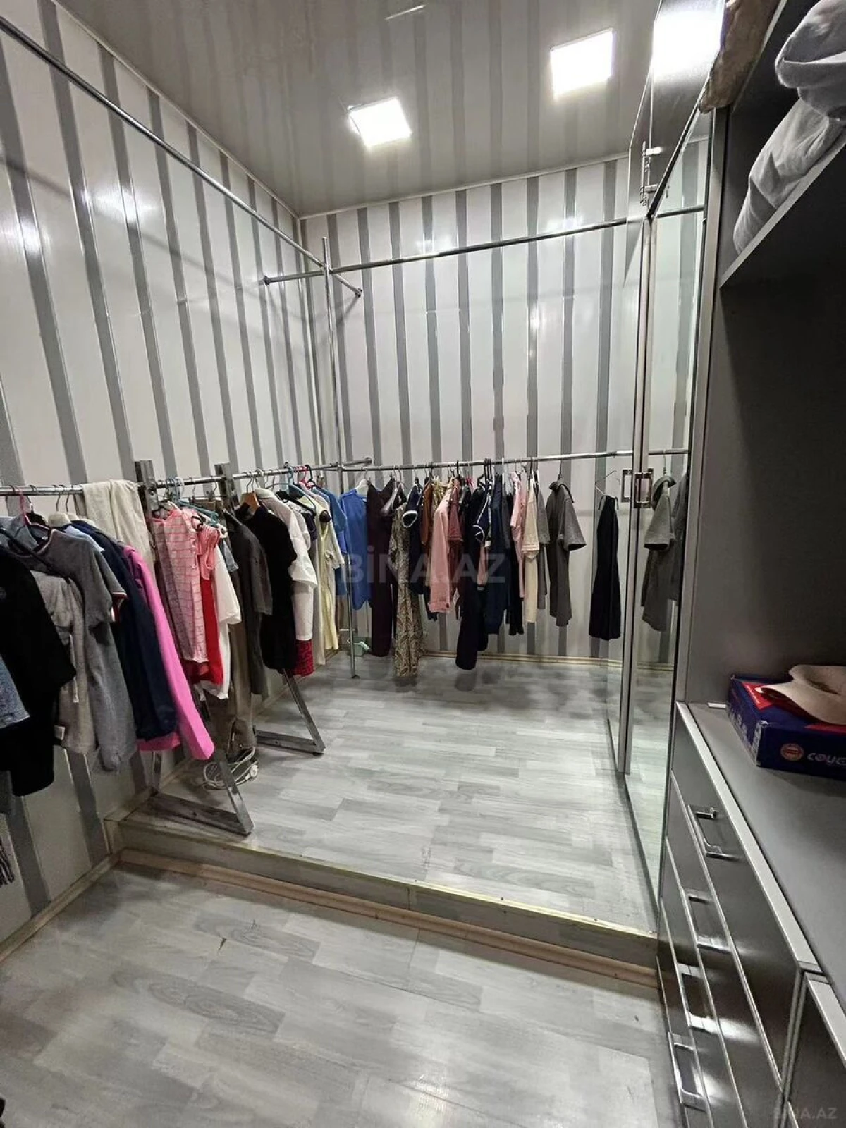 Kirayə verilir 4 otaqlı həyət evi 300 m²