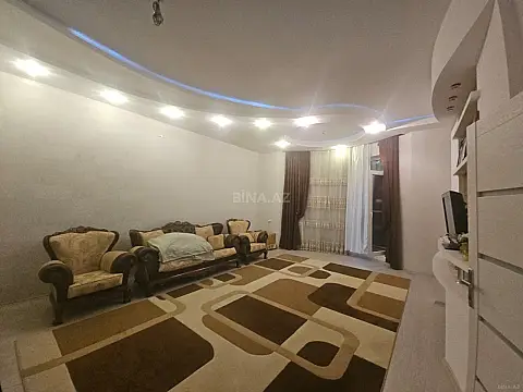 Satılır 4 otaqlı həyət evi 200 m²