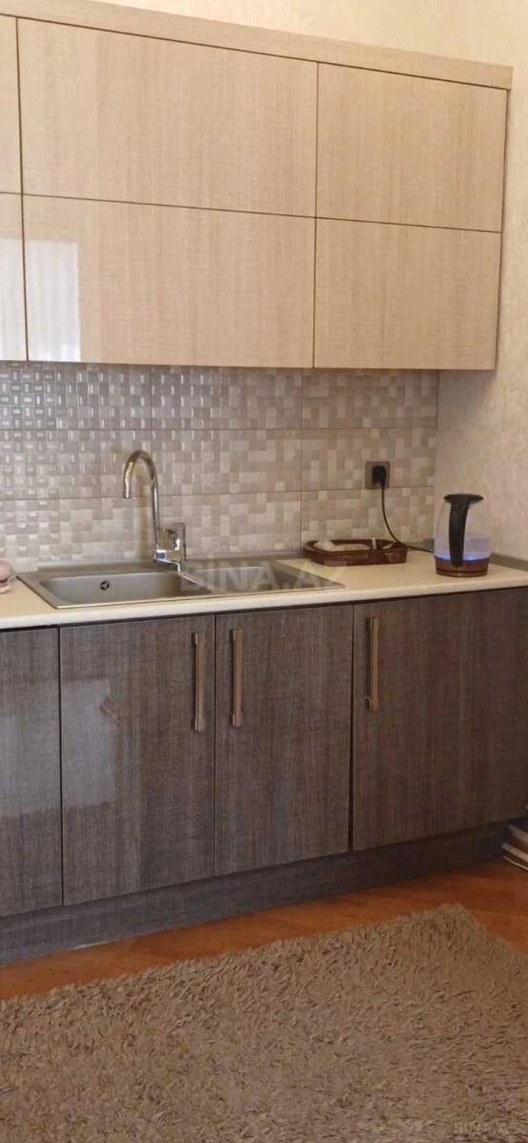 Kirayə verilir 3 otaqlı mənzil 120 m²