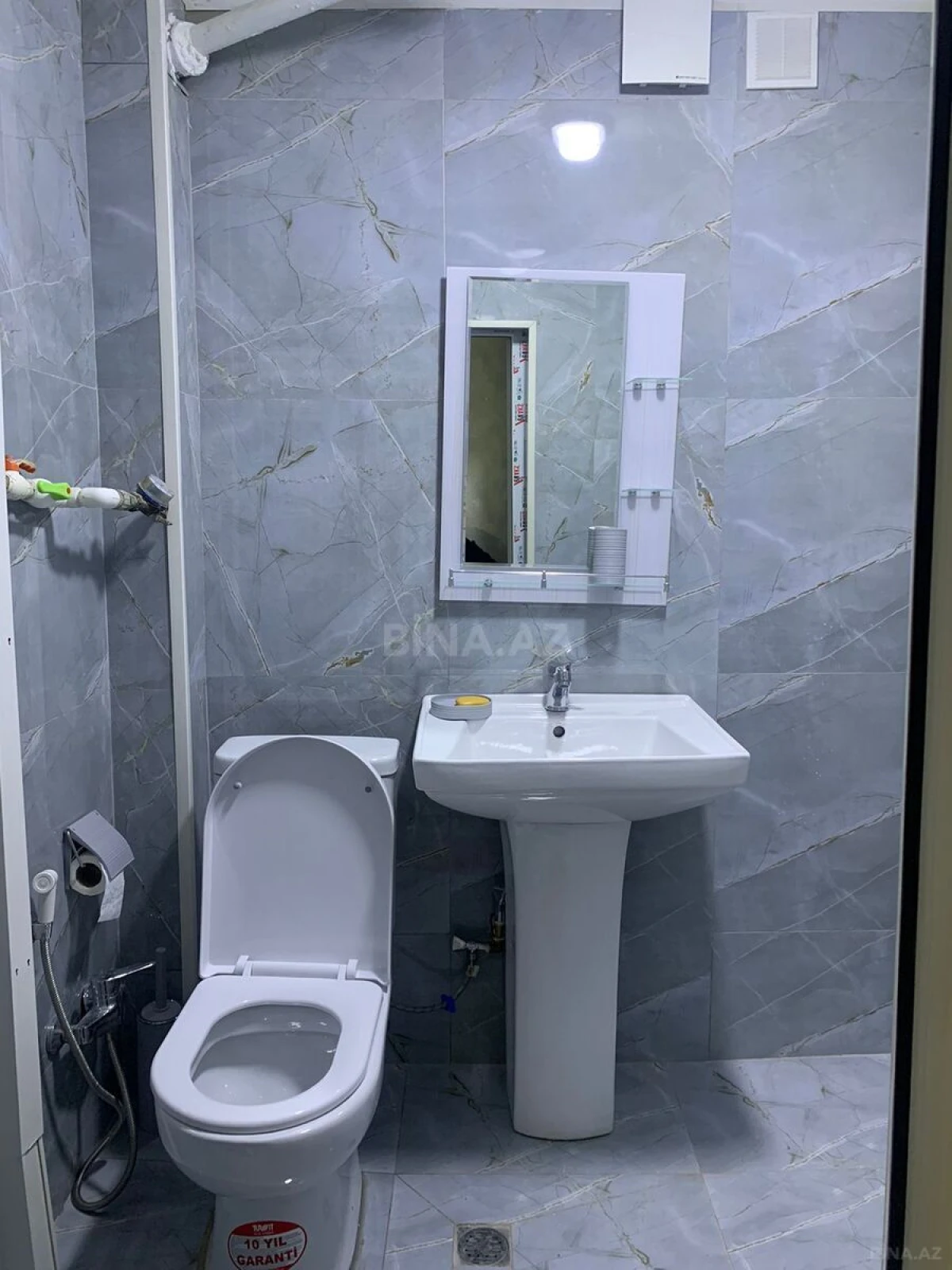 Kirayə verilir 3 otaqlı mənzil 70 m²