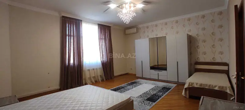 Kirayə verilir 3 otaqlı mənzil 150 m²