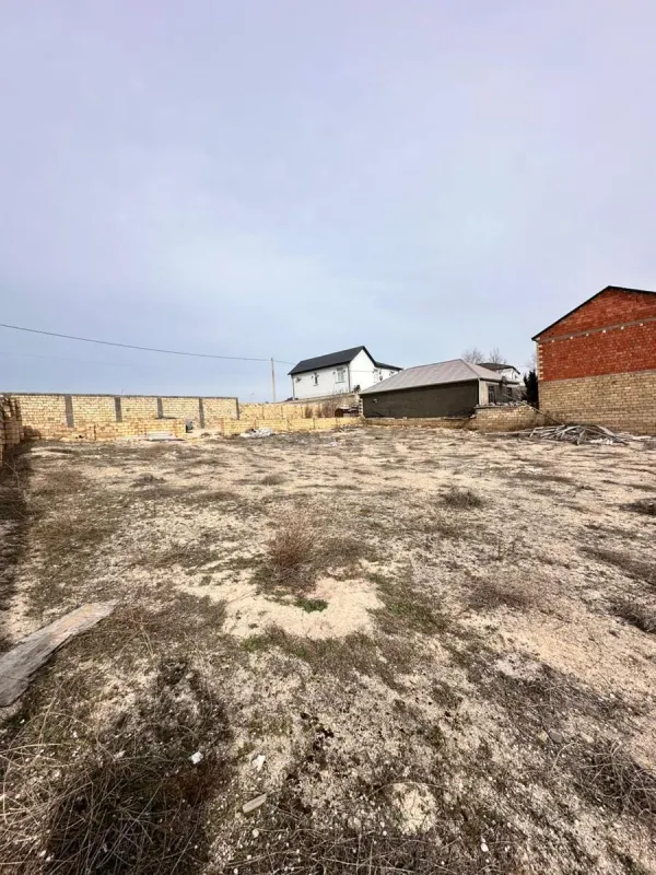 Satılır torpaq sahəsi 10 m²
