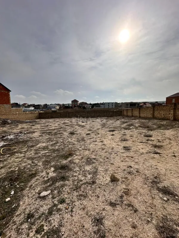 Satılır torpaq sahəsi 10 m²
