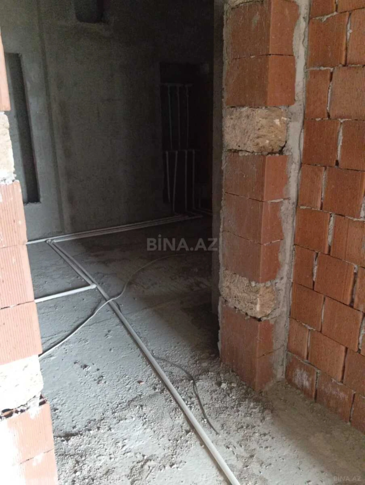 Satılır 1 otaqlı mənzil 50 m²