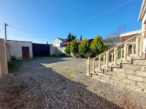 Satılır 4 otaqlı həyət evi 120 m²