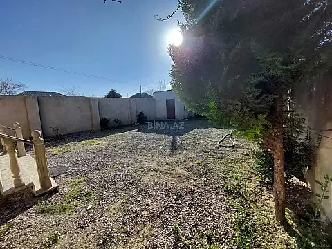 Satılır 4 otaqlı həyət evi 120 m²