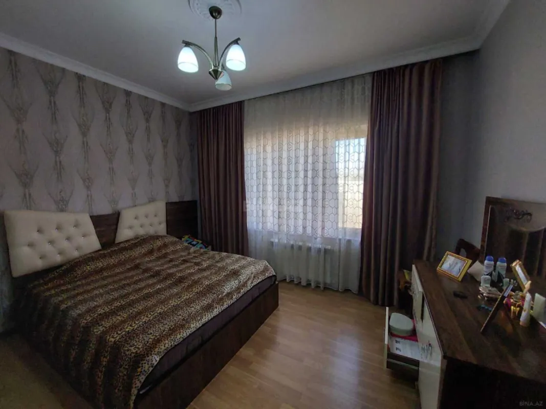 Satılır 4 otaqlı həyət evi 120 m²