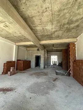 Satılır 3 otaqlı mənzil 128.3 m²